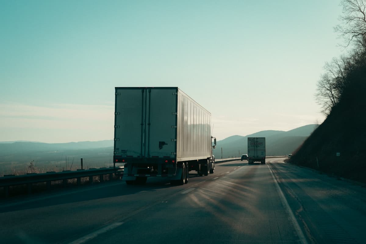 Trucking & Logistics
